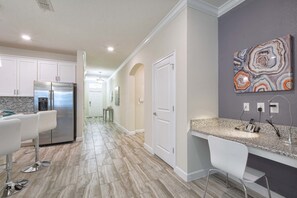 House, 6 Bedrooms | Room amenity