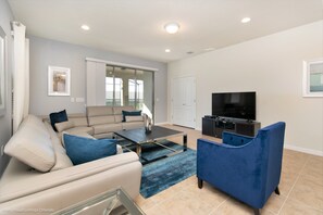 Villa, Multiple Beds | Living room