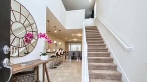 6 bedrooms, iron/ironing board, free WiFi - Windsor at Westside 1800 (Kissimmee)
