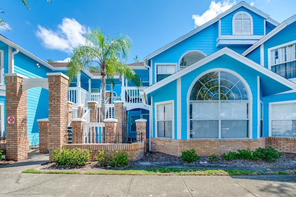 Townhome, 3 Bedrooms | Front of property