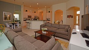 Maison, 5 chambres | Aire de séjour