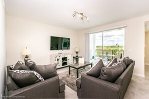 聯排別墅, 2 間臥室 | 起居區 | 平面電視