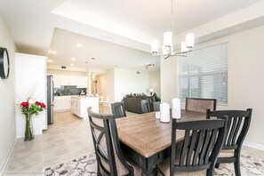 Townhome, 2 Bedrooms | In-room dining