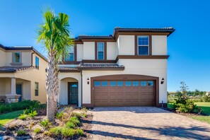 Villa, Multiple Beds | Front of property