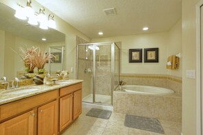 House, 4 Bedrooms | Bathroom - The Shire at West Haven 898 (Davenport)