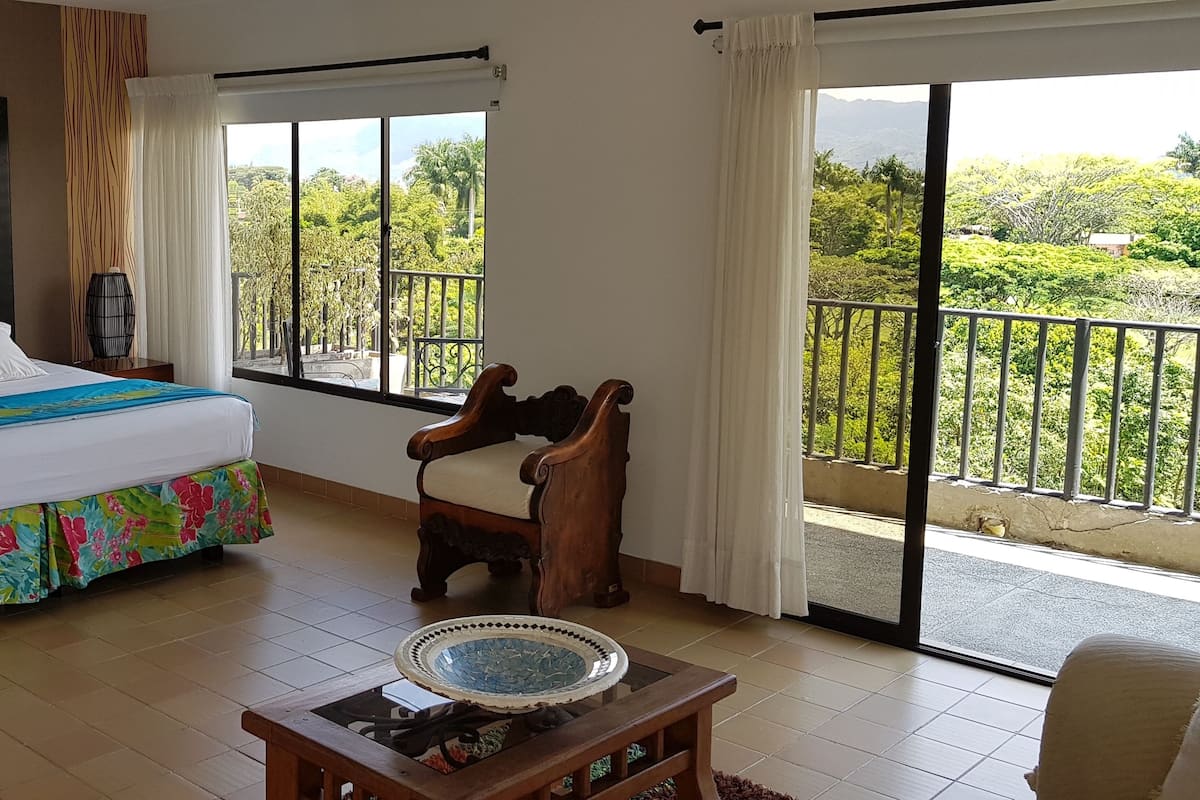 Habitación doble superior, 1 cama doble, no fumadores | Minibar, wifi gratis, ropa de cama
