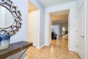 Room - Windsor at Westside 8908 (Kissimmee)