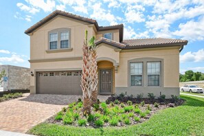 House, Multiple Beds | Property grounds