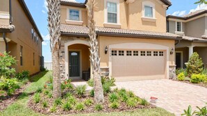 House, 6 Bedrooms | Front of property - Windsor at Westside 8929 (Kissimmee)
