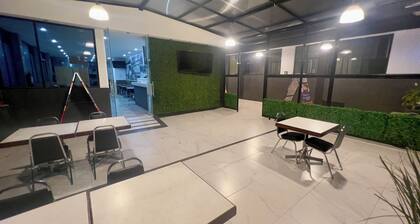 Hotel Aquario CDMX - Central del Norte