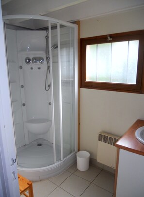 Chalet (4 personnes) | Bathroom