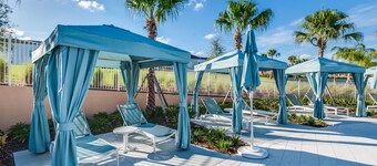 Windsor at Westside 1749