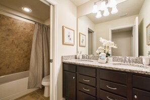 Bathroom - Windsor at Westside 8933 (Kissimmee)