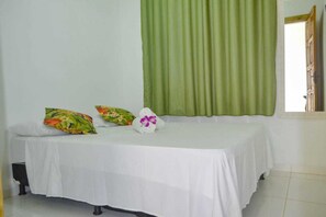 Espace de travail pour ordinateur portable, rideaux occultants