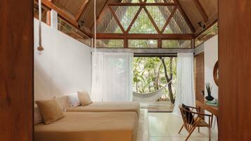 1 bedroom, premium bedding, memory foam beds, free minibar