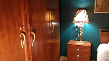 3 Schlafzimmer, Bügeleisen/Bügelbrett, WLAN, Bettwäsche