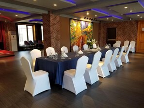 Banquet hall - UB Grand Hotel (Ulaanbaatar)