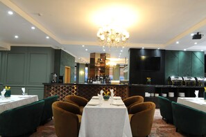 Restaurant - UB Grand Hotel (Ulaanbaatar)