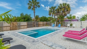 Unclassified image, 2 of 17, button - Sea Shell Beach Cottage (Indian Rocks Beach)