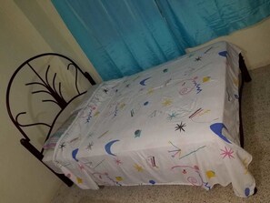 Dobbeltrom, 1 dobbeltseng | Wi-fi (inkludert) og sengetøy