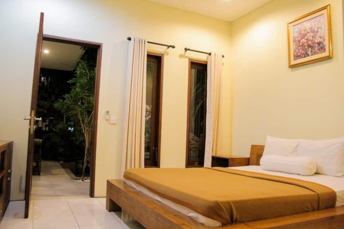 Phòng đôi Tiêu chuẩn | Bàn, giường gấp/giường phụ (phụ phí)