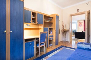 2 habitaciones, tabla de planchar con plancha y wifi gratis