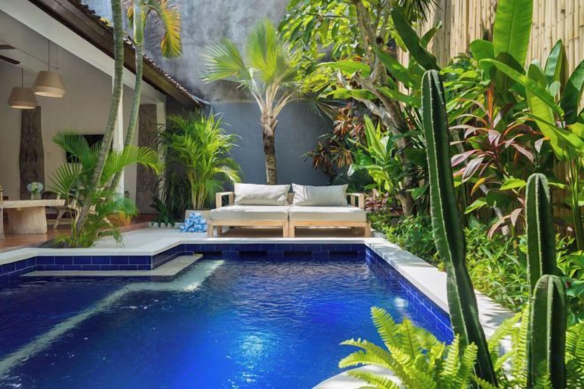 Smiling Cactus 1 - 3 Bedroom Villa With Private Pool