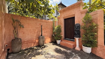 Perhehuvila, 3 makuuhuonetta, yksityinen uima-allas | 3 makuuhuonetta, tallelokero huoneessa, yksilöllisesti sisustettu