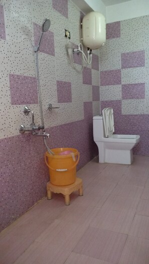 Ducha, artículos de tocador de diseñador, secador de pelo, batas