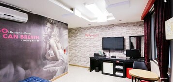 双床房 | 遮光窗帘、隔音、免费 WiFi