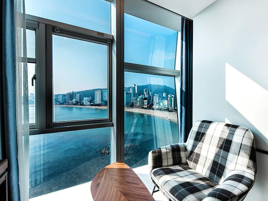 Suite Room -Breakfast Included,Unlimted Starbucks Coffee Bean,OTT Available,15PM CI / 13PM CO | Ausblick vom Zimmer