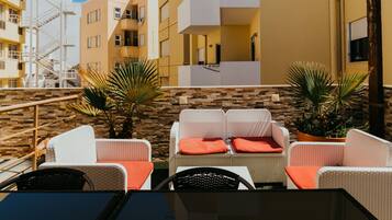 Kamar Twin Standar | Teras/patio