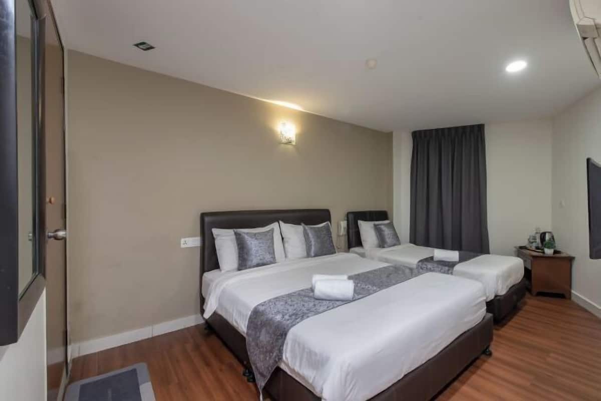 Desk, blackout drapes, iron/ironing board, free WiFi