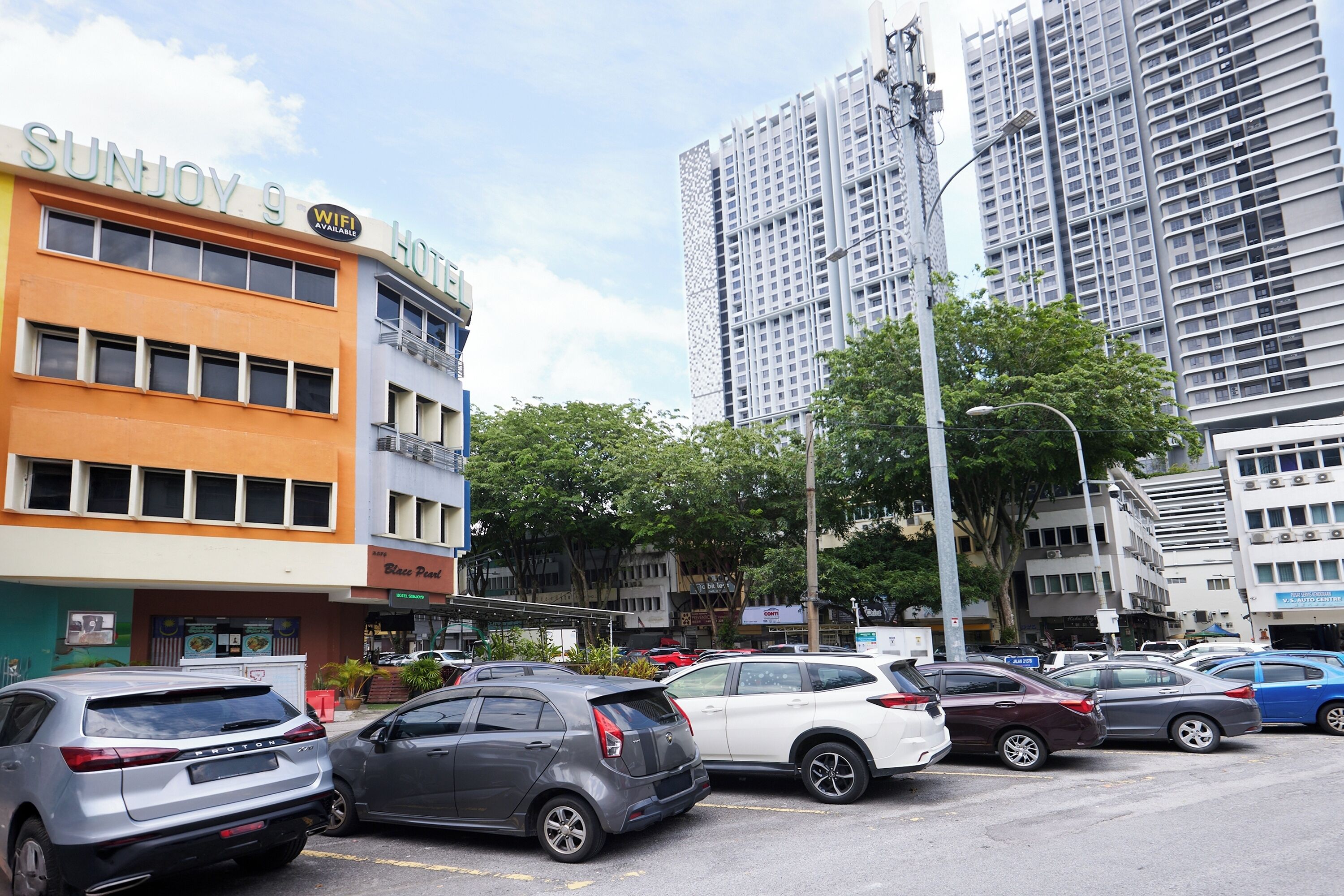 Photo - Hotel Sunjoy9 OKR Near Midvalley 10 Mins Only