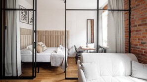 Silver Room | 客房内保险箱、隔音、免费婴儿床、免费 WiFi