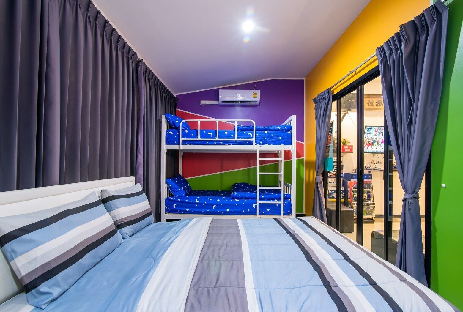 4-Bedroom Villa with Private Pool | 4 dormitorios y wifi gratis