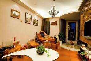 Interior - Sea, to Stay (Magong)