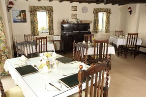 Dagelijks Engels ontbijt inbegrepen