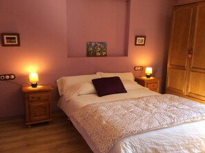 Individually decorated, individually furnished, soundproofing