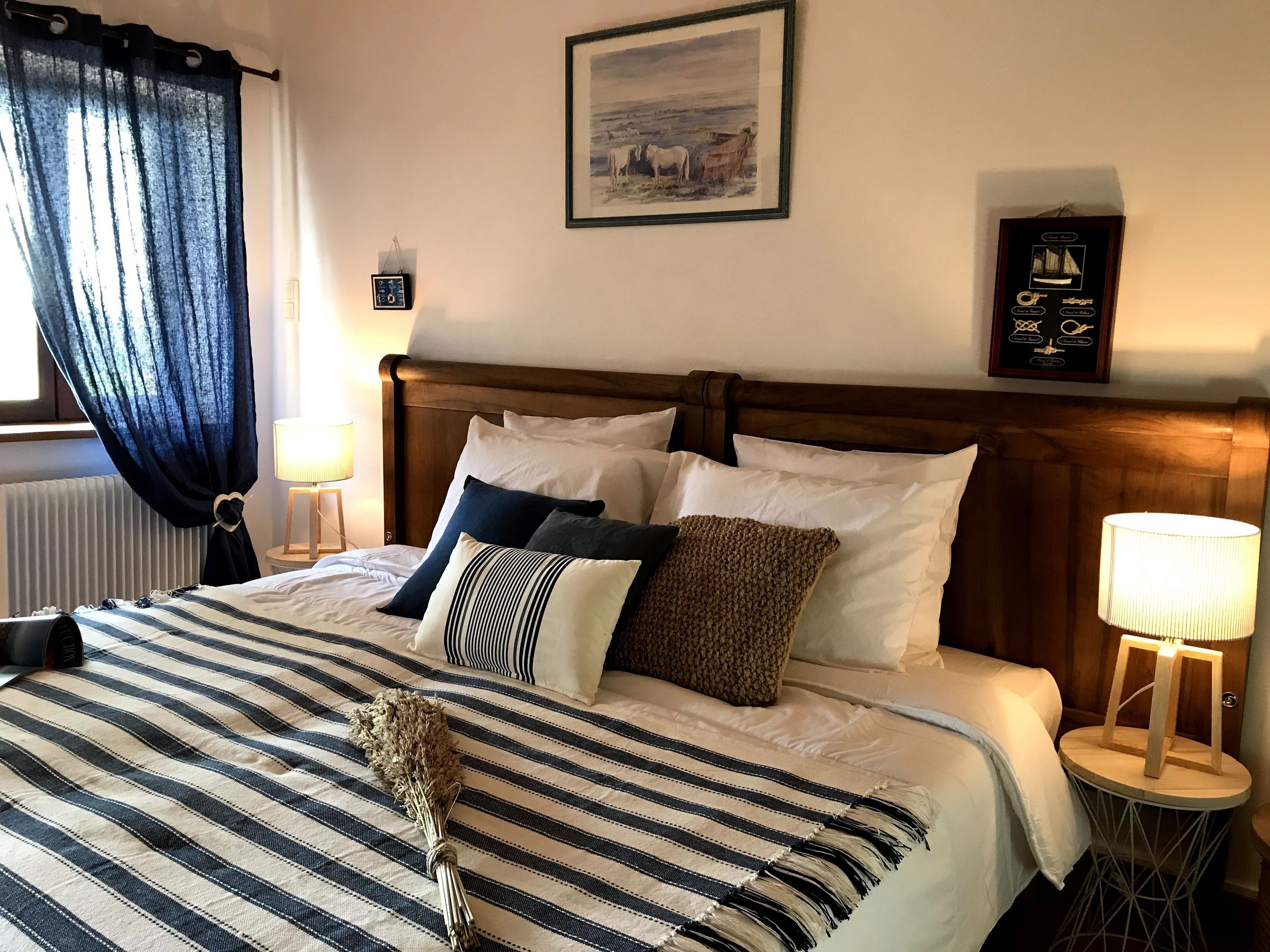 deluxe double room | 1 bedroom, individually decorated, individually furnished