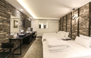 Superior Room | Individually decorated, individually furnished, laptop workspace - Busan Idea Hotel (Busan)