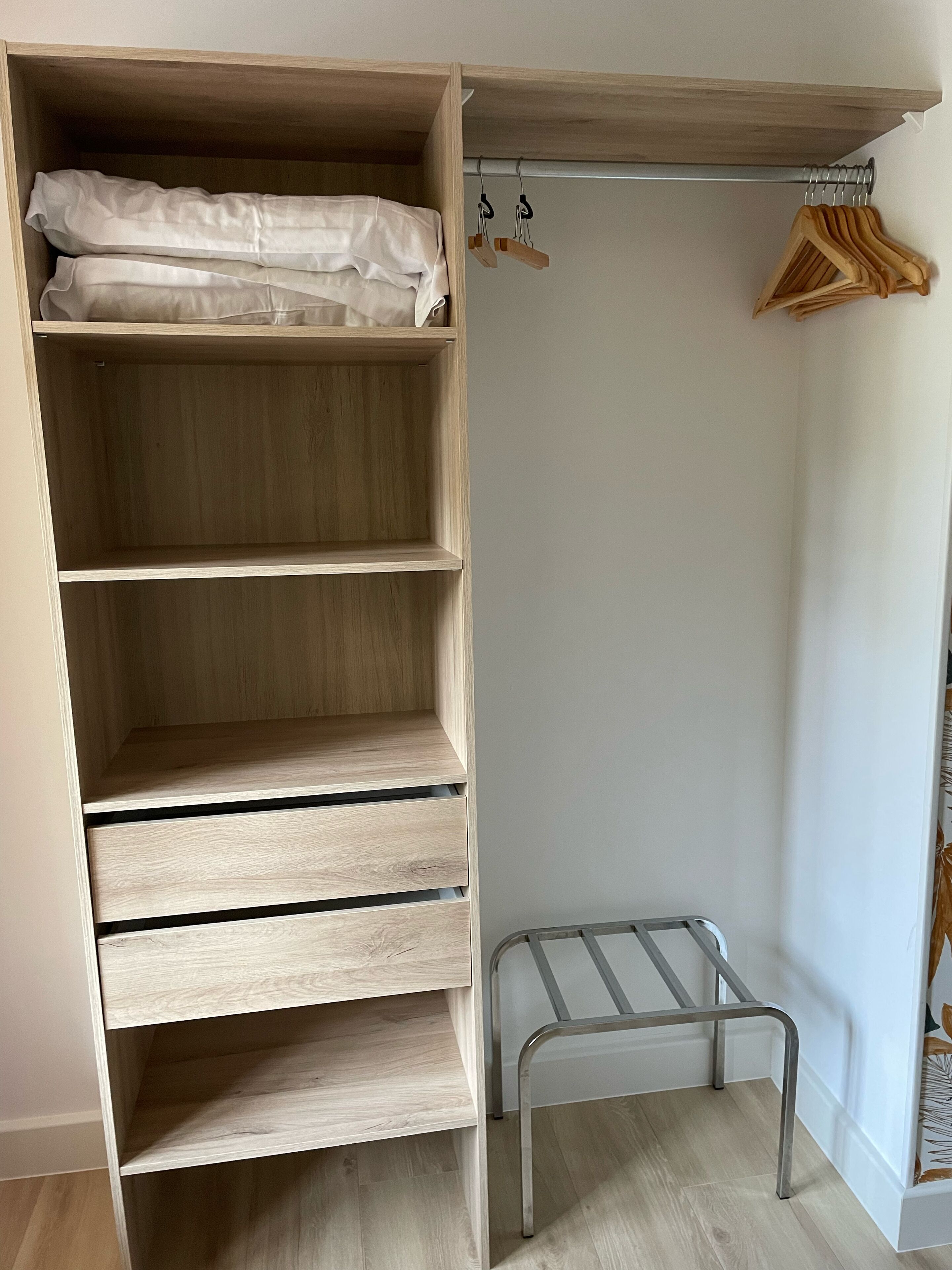 twin room, balcony | desk, free wifi, bed sheets