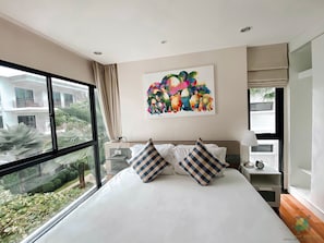 One-Bedroom Apartment | In-room safe, individually decorated, individually furnished