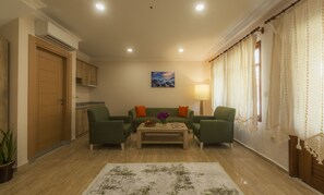 Duplex Suite | Living area