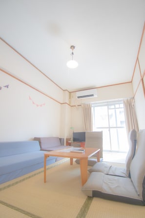 Chambre Standard (308, 309) | Accès au Wi-Fi (inclus)