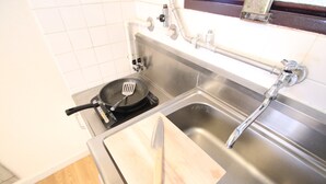 Standard Room 308, 309 | Private kitchenette - AMP FLAT Ekiminami C (Fukuoka)