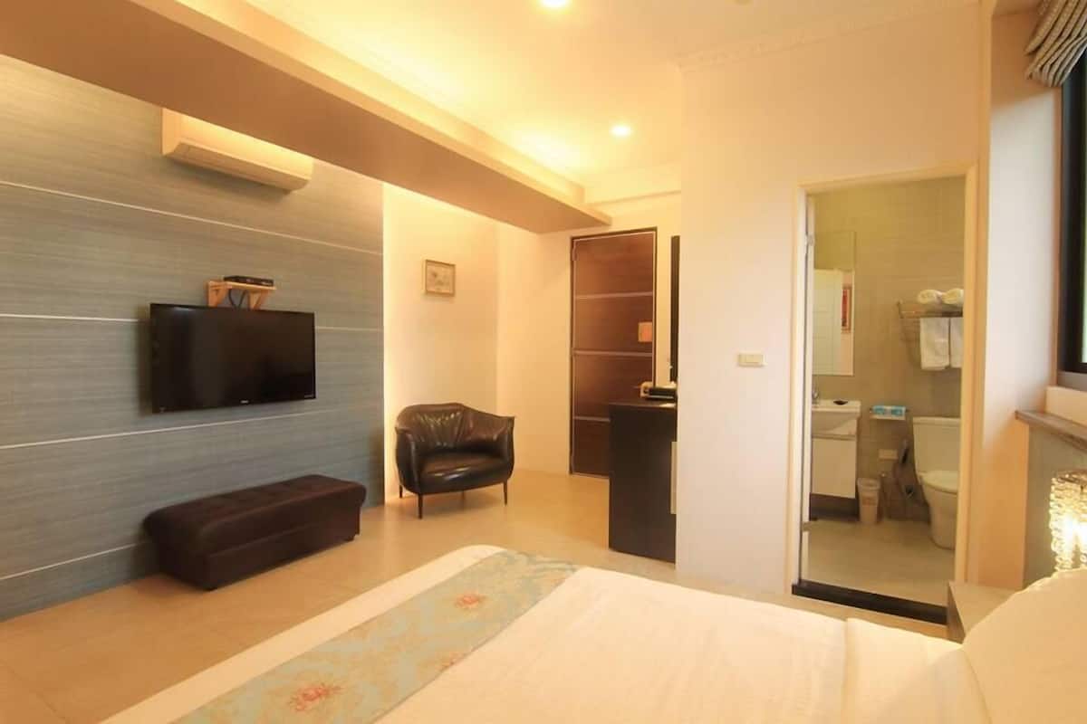 202 | Desk, soundproofing, free WiFi, bed sheets