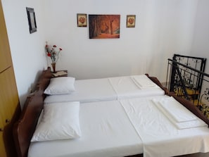 Family Apartment (Split Level) | 1 bedroom, premium bedding, individually decorated