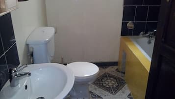 Classic Apartment, 1 Bedroom | Bathroom