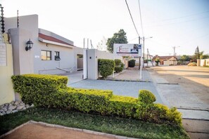 Exterior - Corner Cottage Bed and Breakfast (Gaborone)